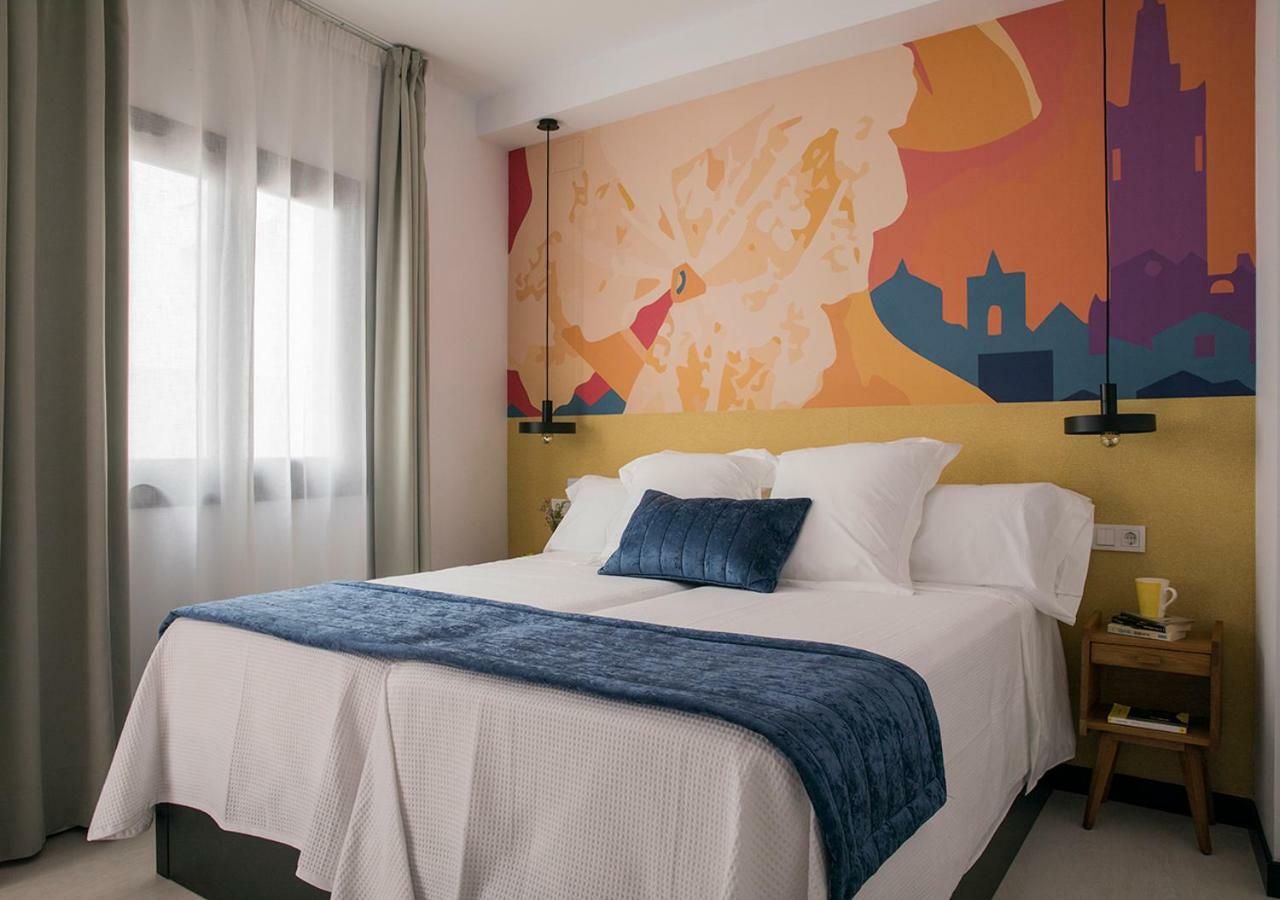 Feria Pool & Luxury Leilighet Sevilla Eksteriør bilde
