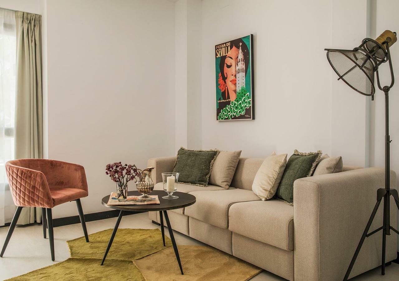 Feria Pool & Luxury Leilighet Sevilla Eksteriør bilde