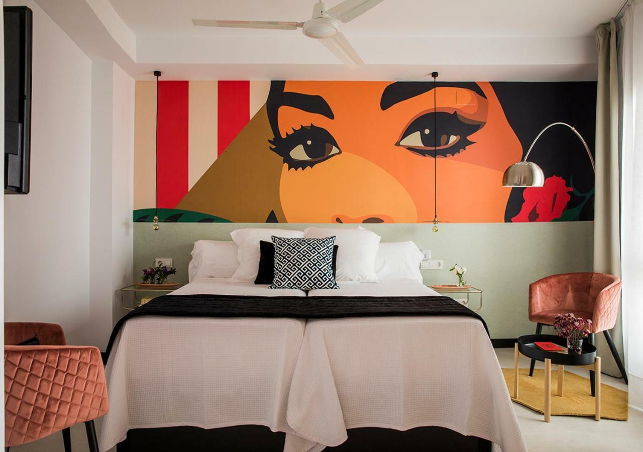 Feria Pool & Luxury Leilighet Sevilla Eksteriør bilde